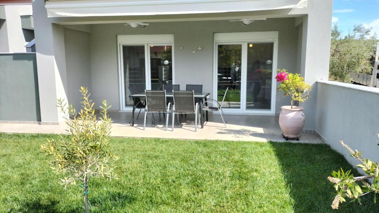 To Helidoni Apartment & Gardens 니키티 외부 사진
